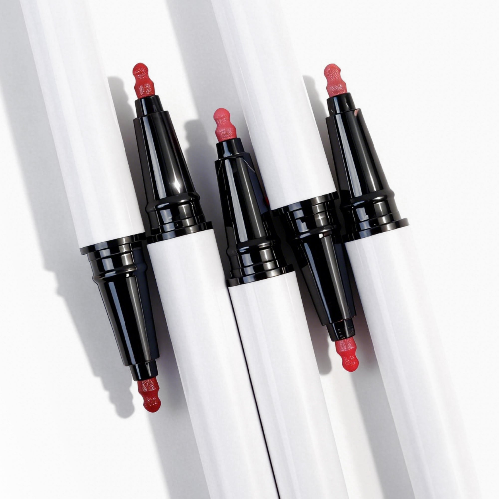 Airlock Lip Liner